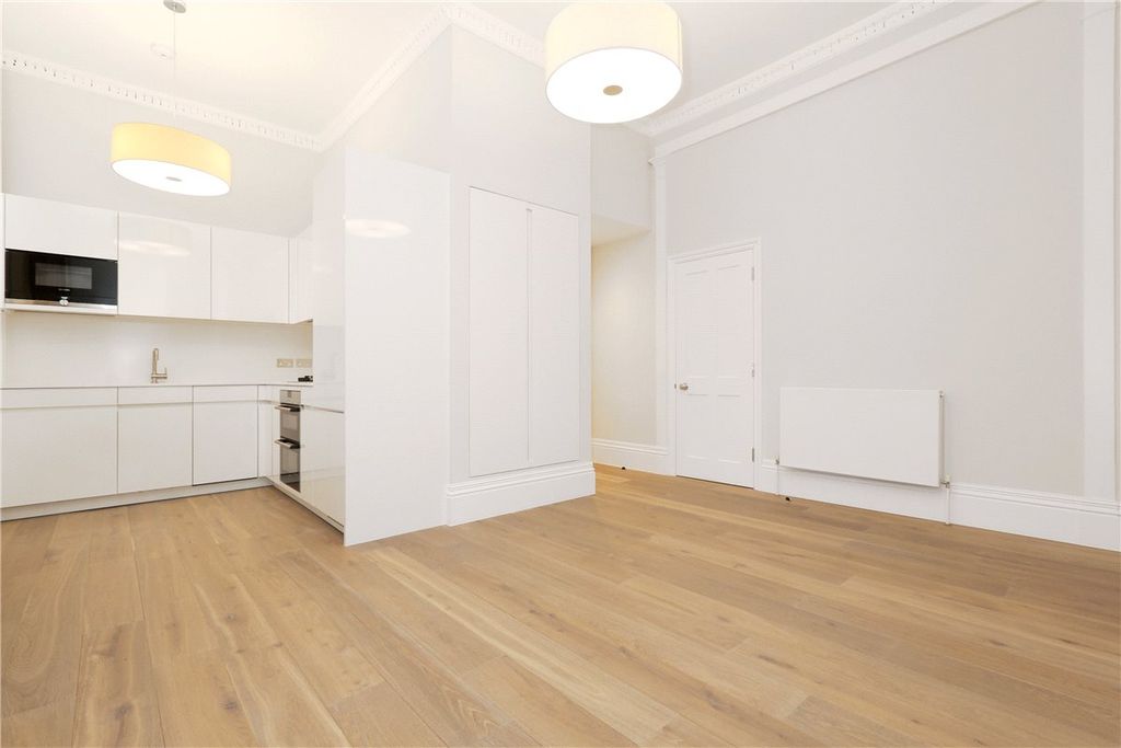 Property photo 1 of 7 Picture No. 01