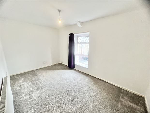 Property photo 3 of 5 Picture 3