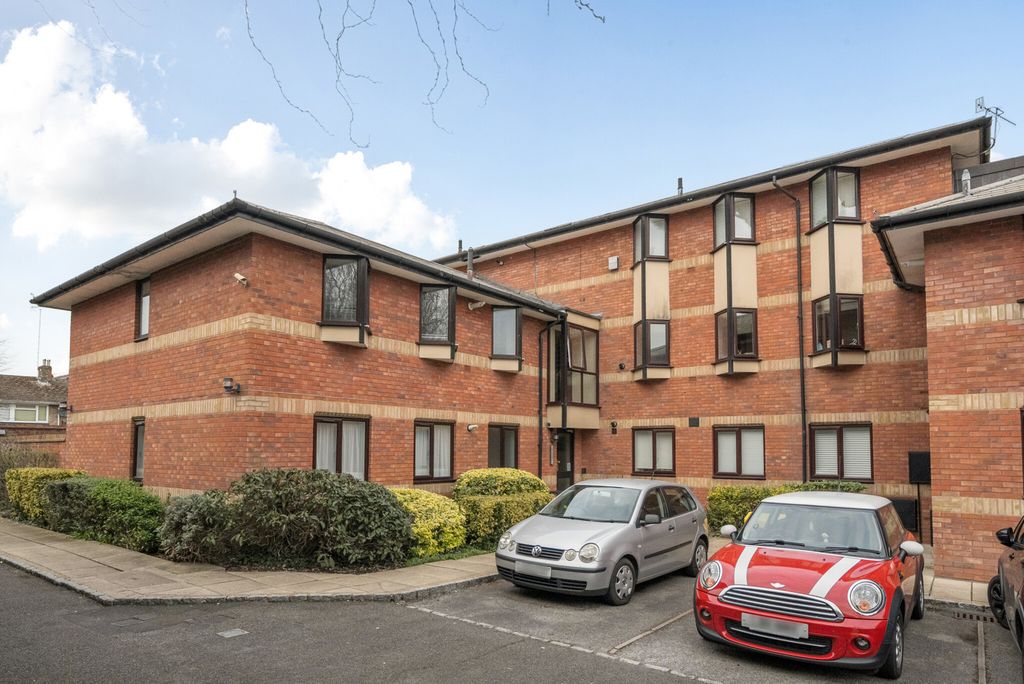 Property photo 1 of 23 1422101-23-69A71E...