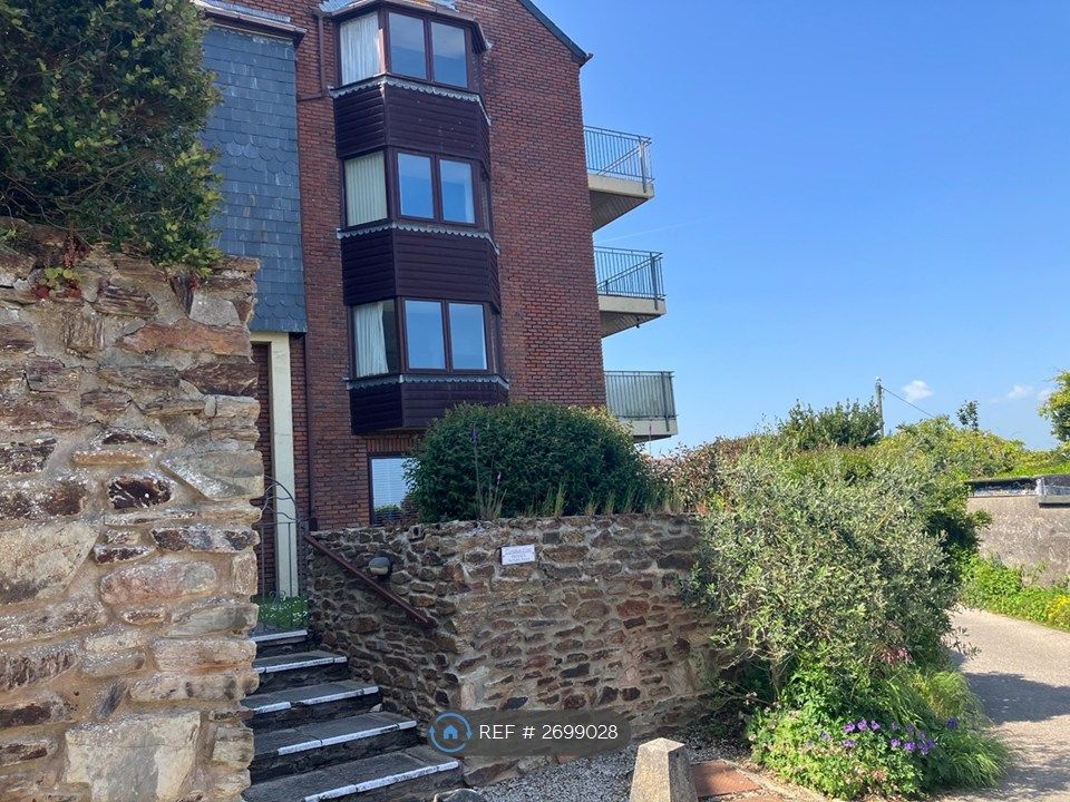 Property photo 3 of 26 Back Entrance To Flat