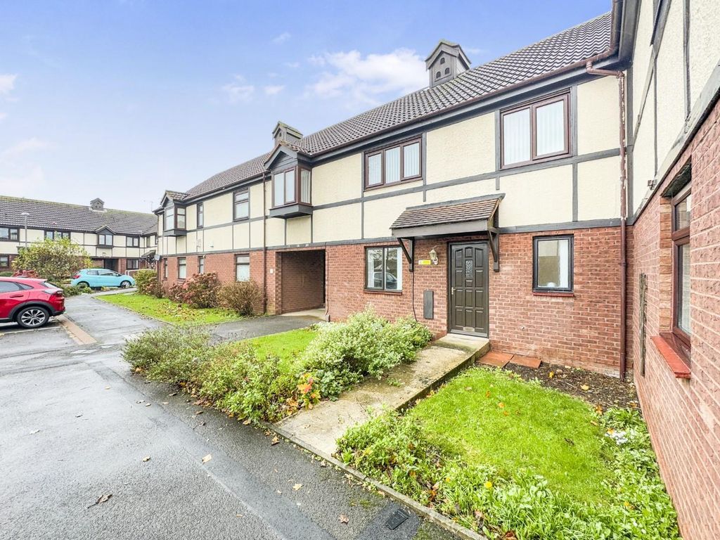 Property photo 1 of 12 Front