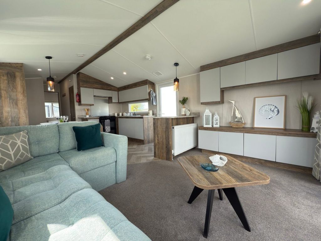 Property photo 1 of 6 Car0062203 - Static Caravan