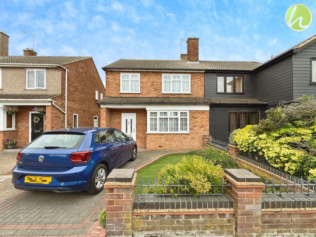 Property photo 1 of 18