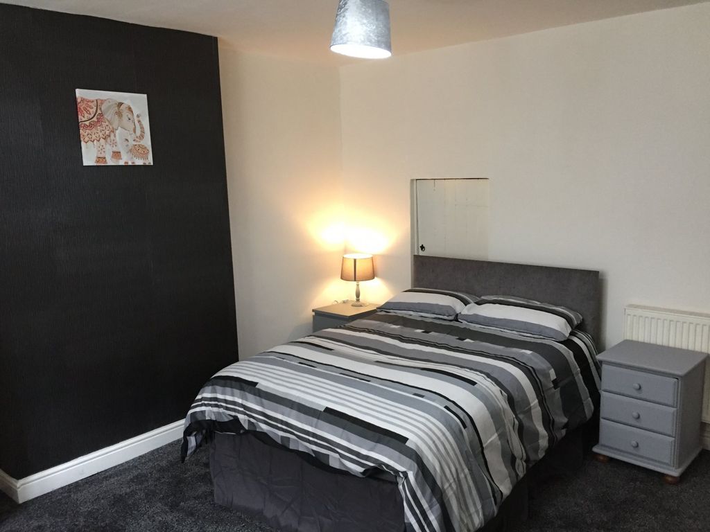 Property photo 2 of 5 Room