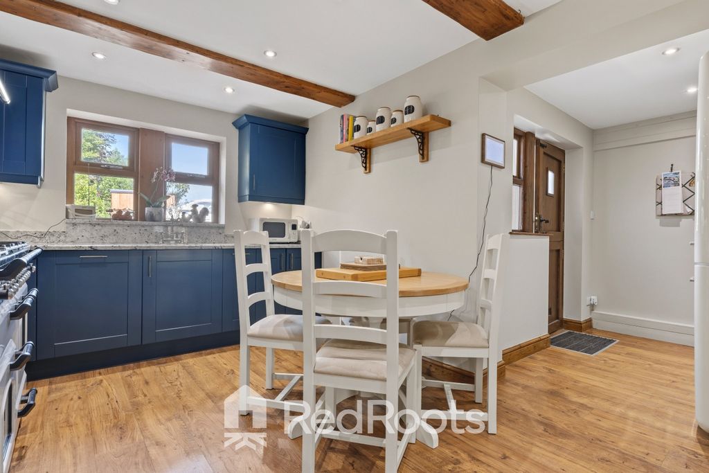 Property photo 3 of 26 5371883