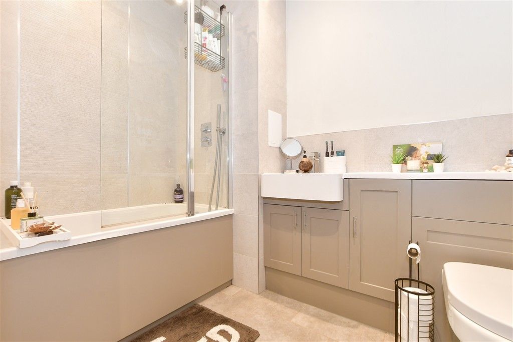 Additional image 8 of 2 bed flat for saleWood Street, East Grinstead, West Sussex RH19