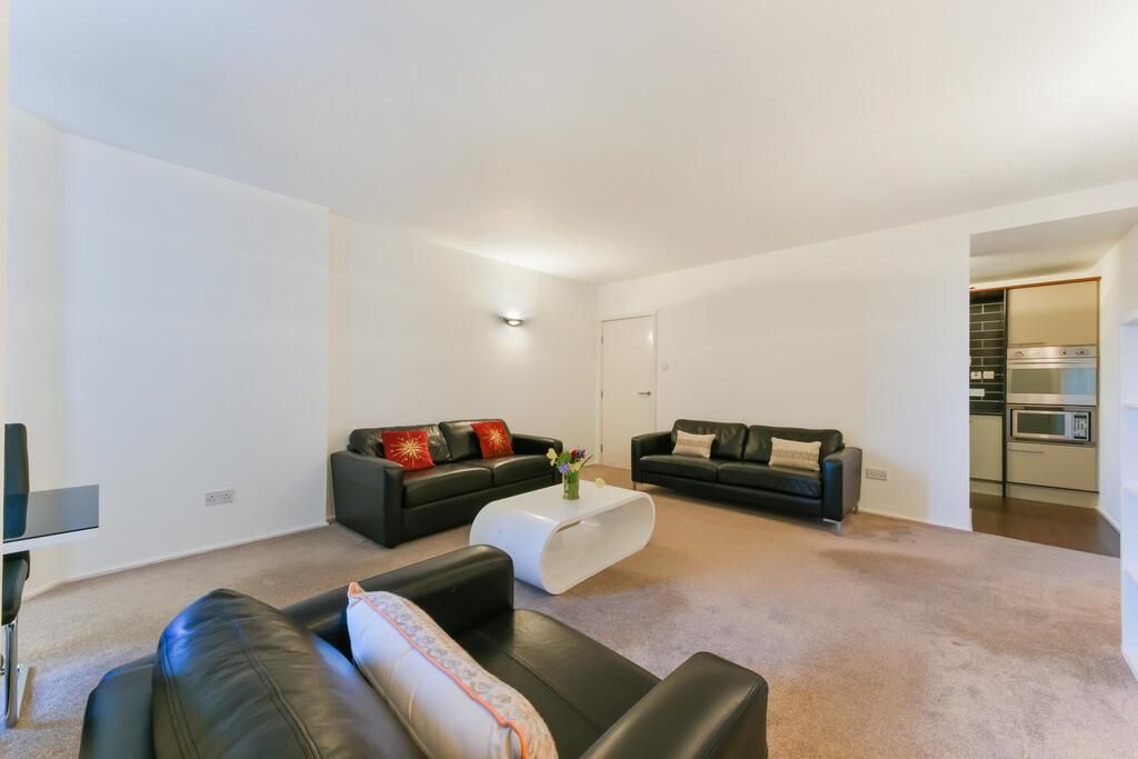 Property photo 2 of 11 82Fe4433Caea12F834De5A1Ddf955c7d.Jpeg