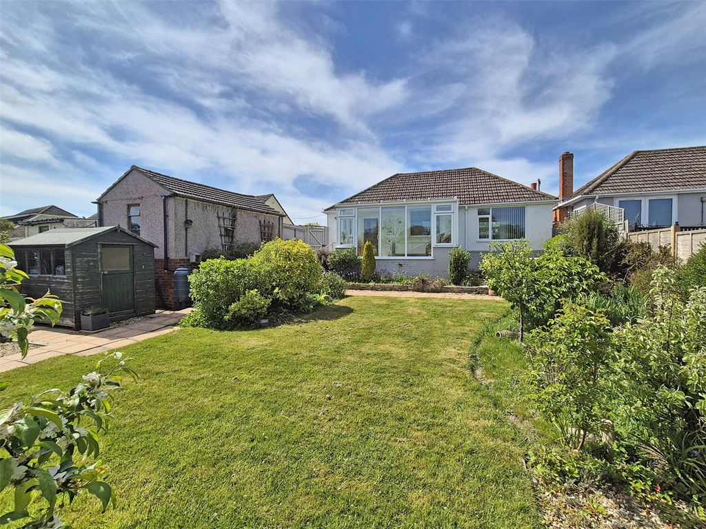 Property photo 2 of 16 Picture No. 23