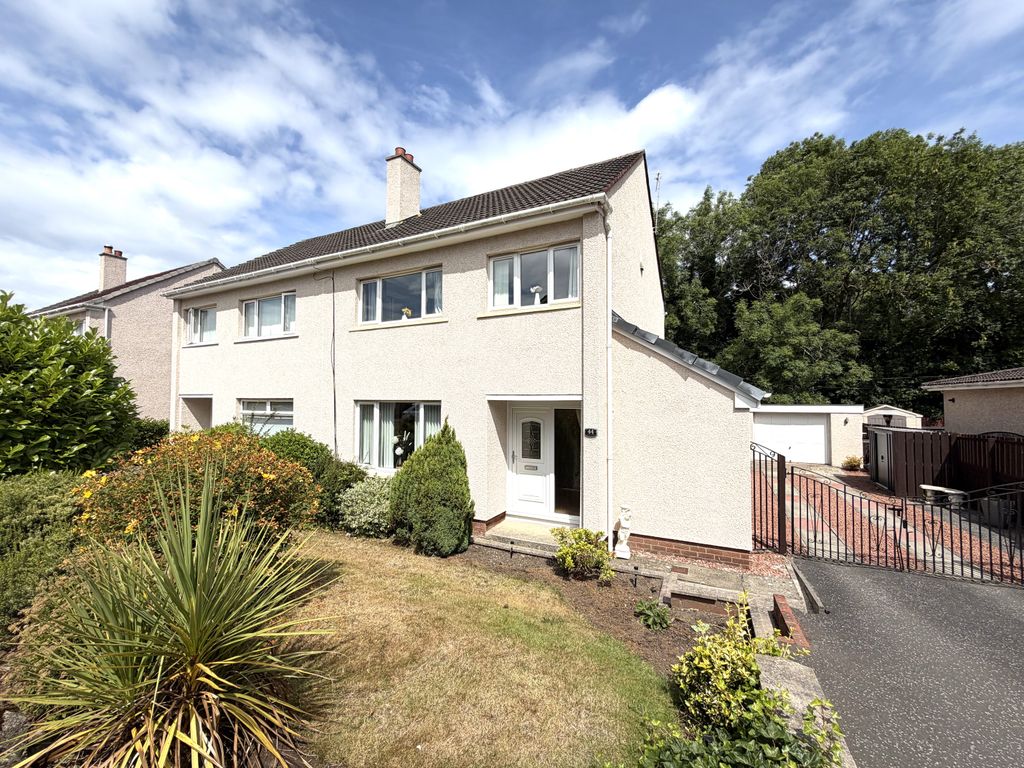 Property photo 1 of 23