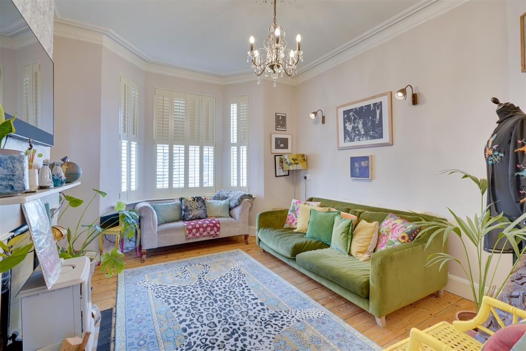 Property photo 3 of 23 59 Lisburn Rd, Newmarket -.Jpg