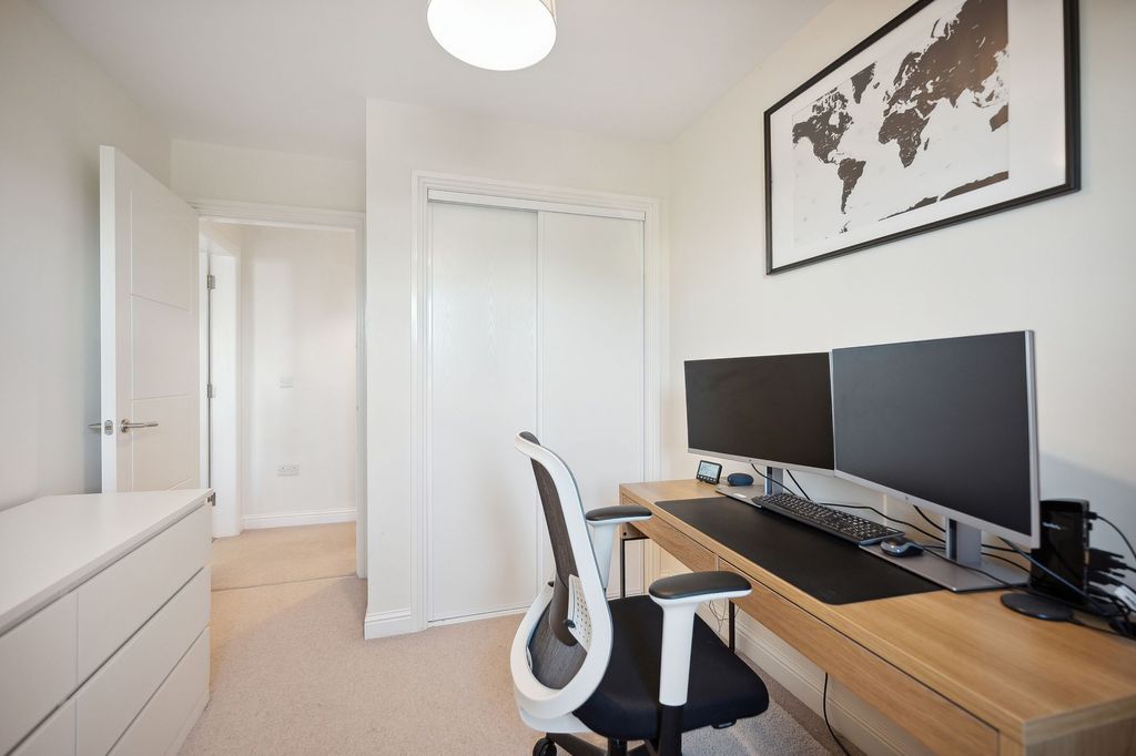 Additional image 12 of 2 bed flat for saleRollock Street, Stirling FK8
