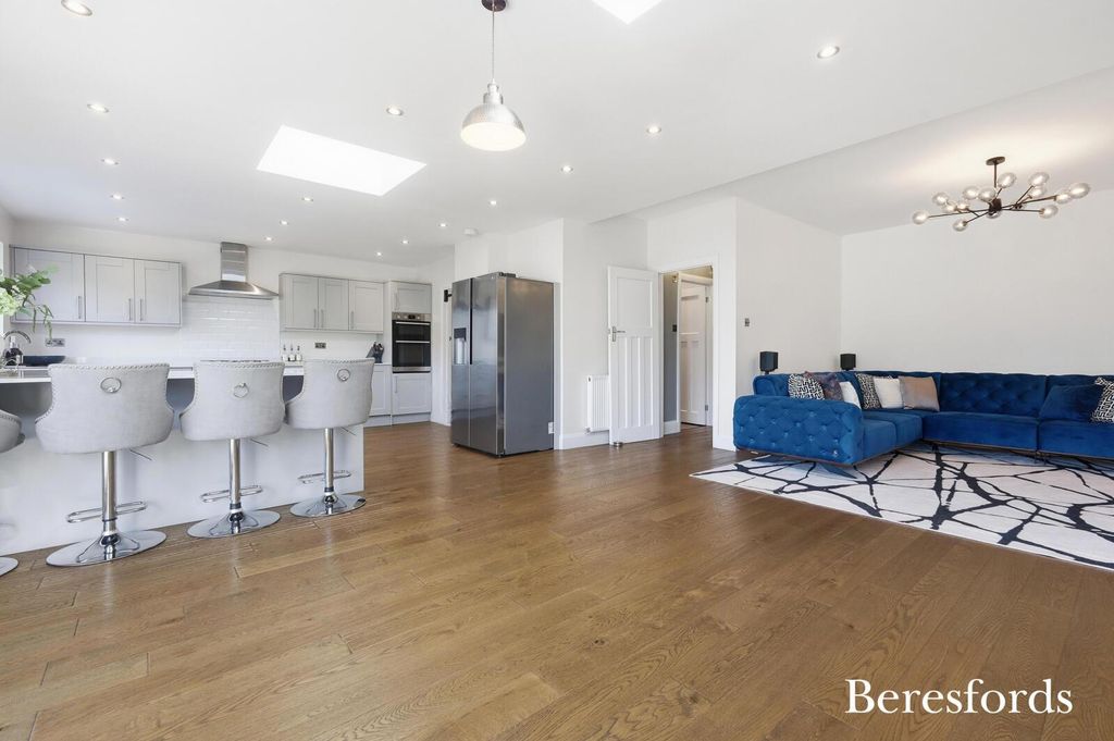 Property photo 1 of 29 Open Plan Living