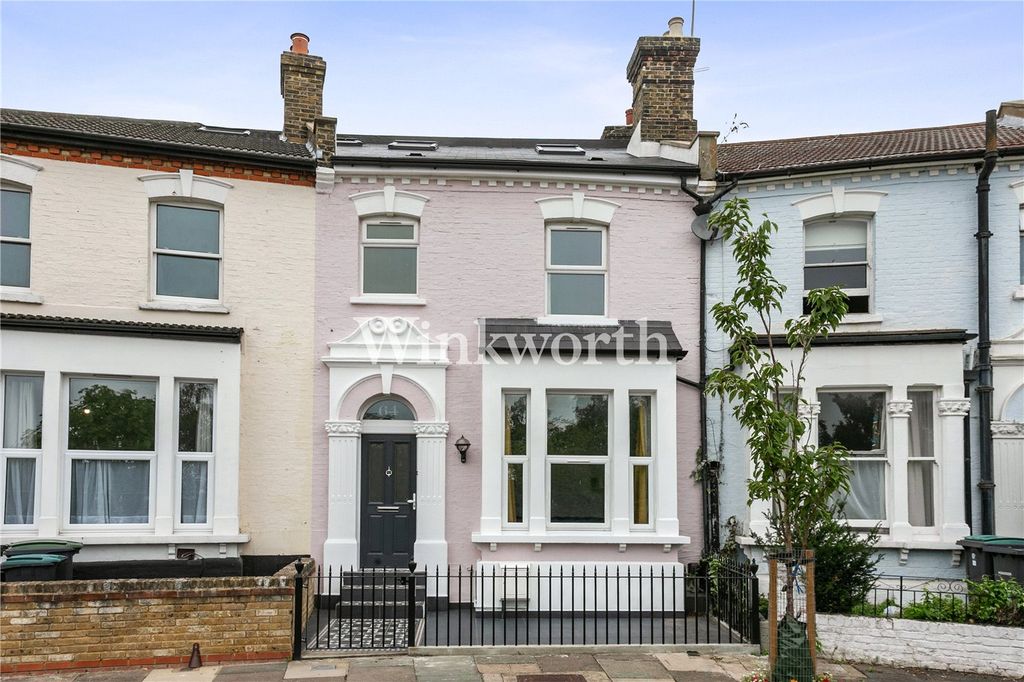 Property photo 1 of 29 Picture No. 30