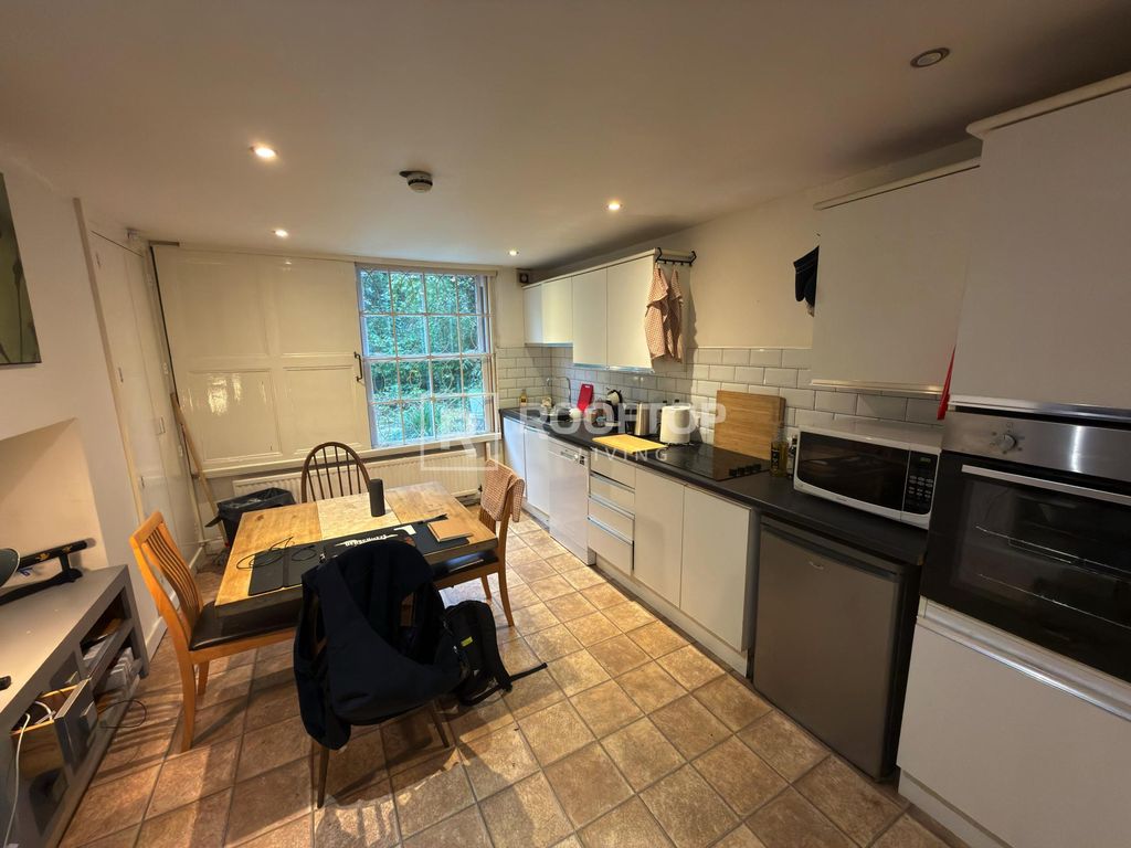 Property photo 2 of 6 Property Photo