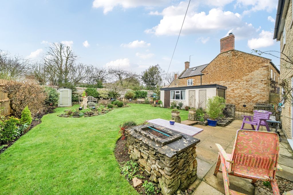 Property photo 3 of 14