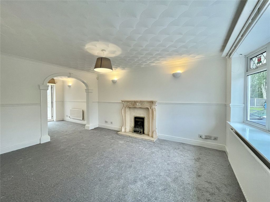 Property photo 2 of 25 Picture No. 10