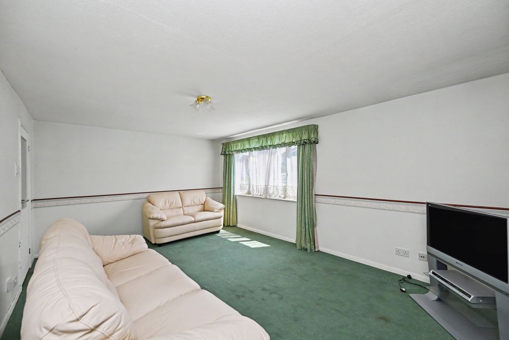 Property photo 3 of 22