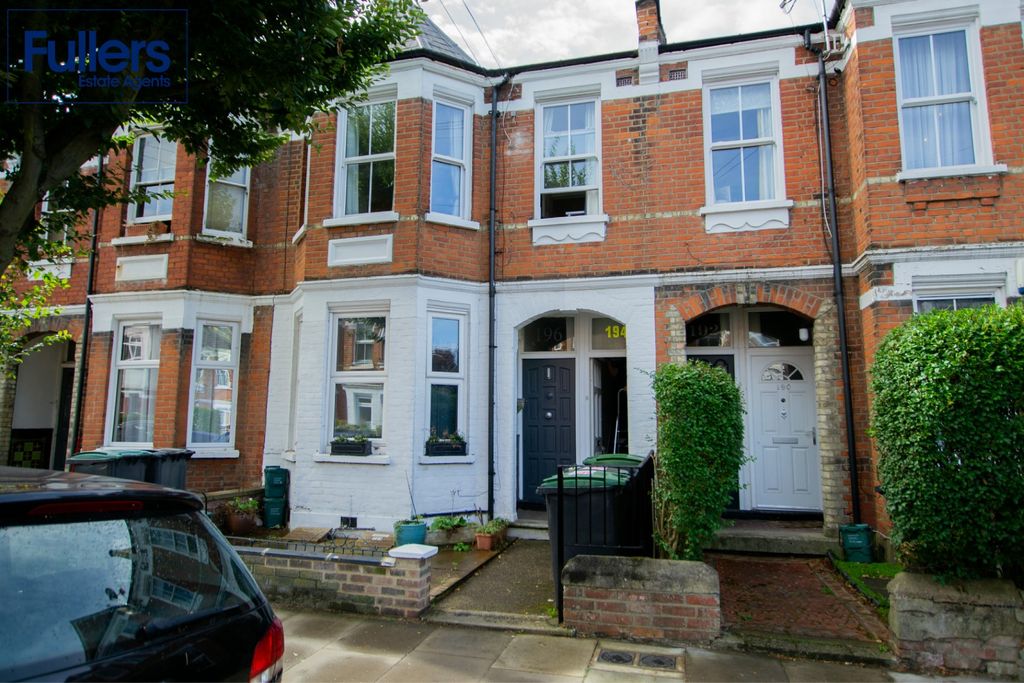 Property photo 1 of 12