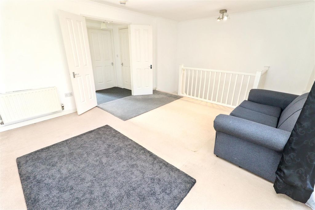 Property photo 2 of 17 Img_3379.Jpg