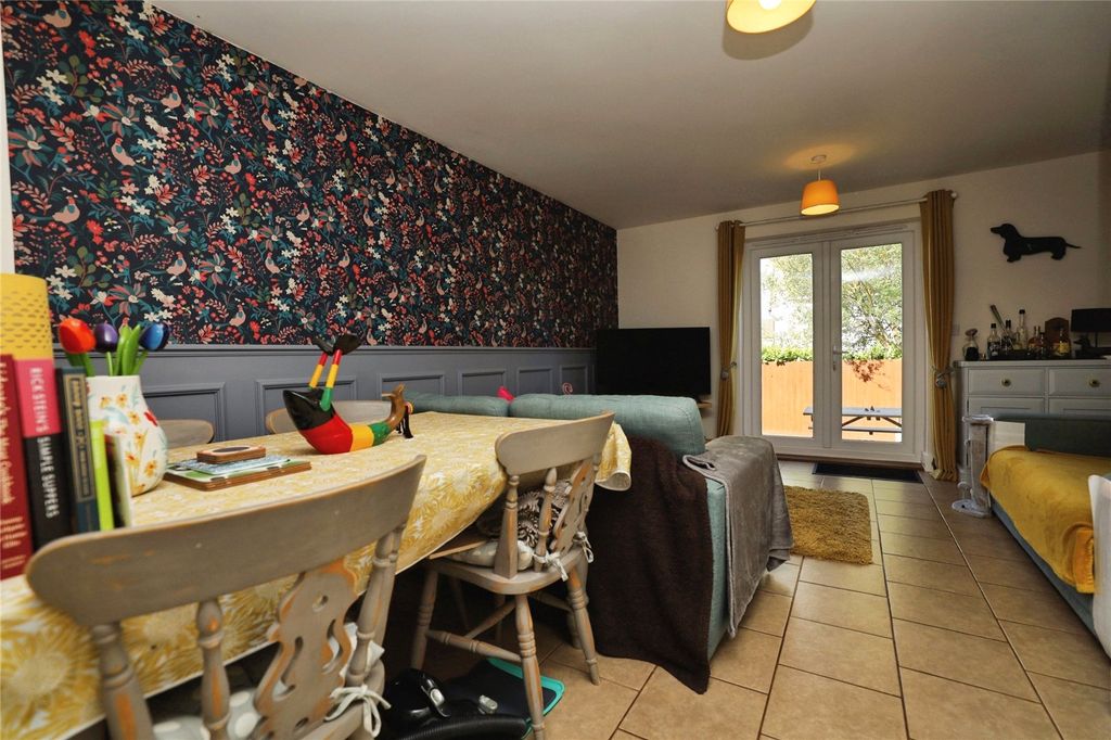 Property photo 2 of 15 Picture No. 29