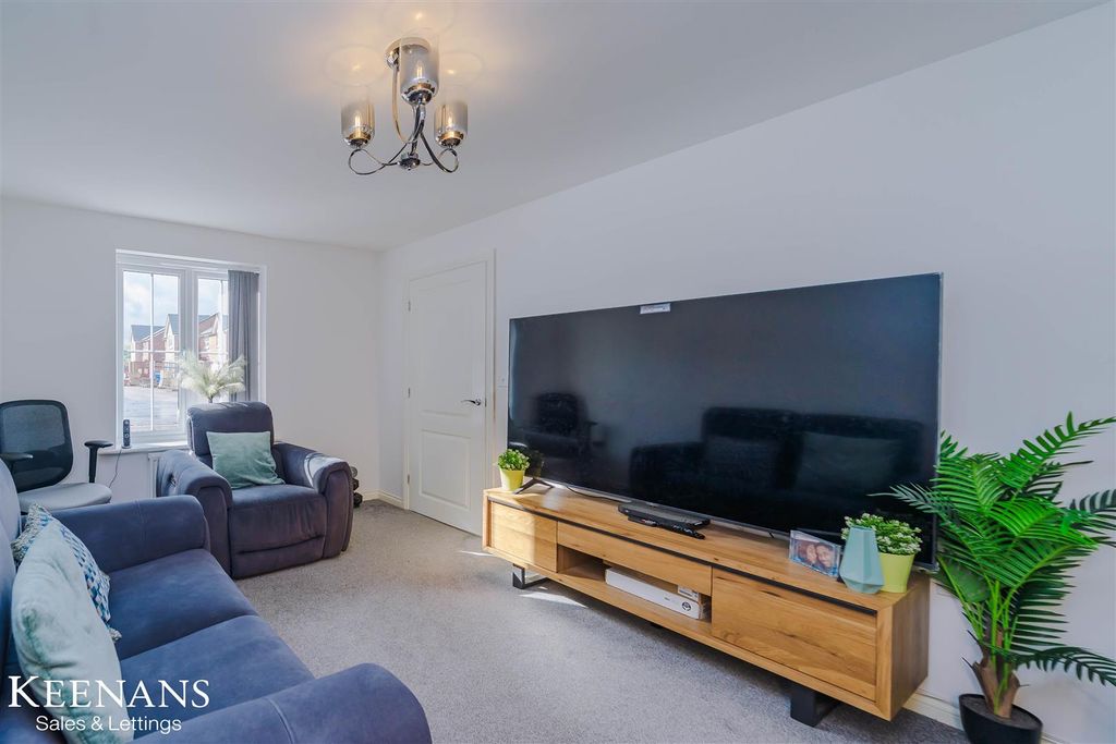 Property photo 3 of 17 3.Jpg