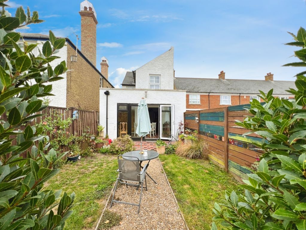 Property photo 3 of 14