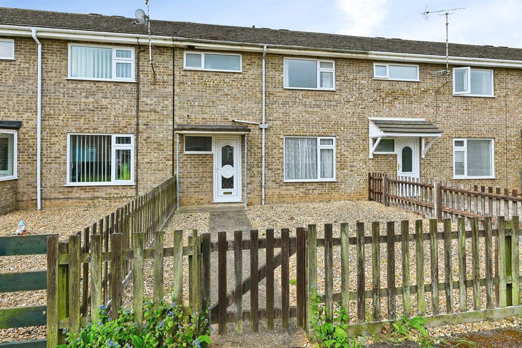 Property photo 1 of 18