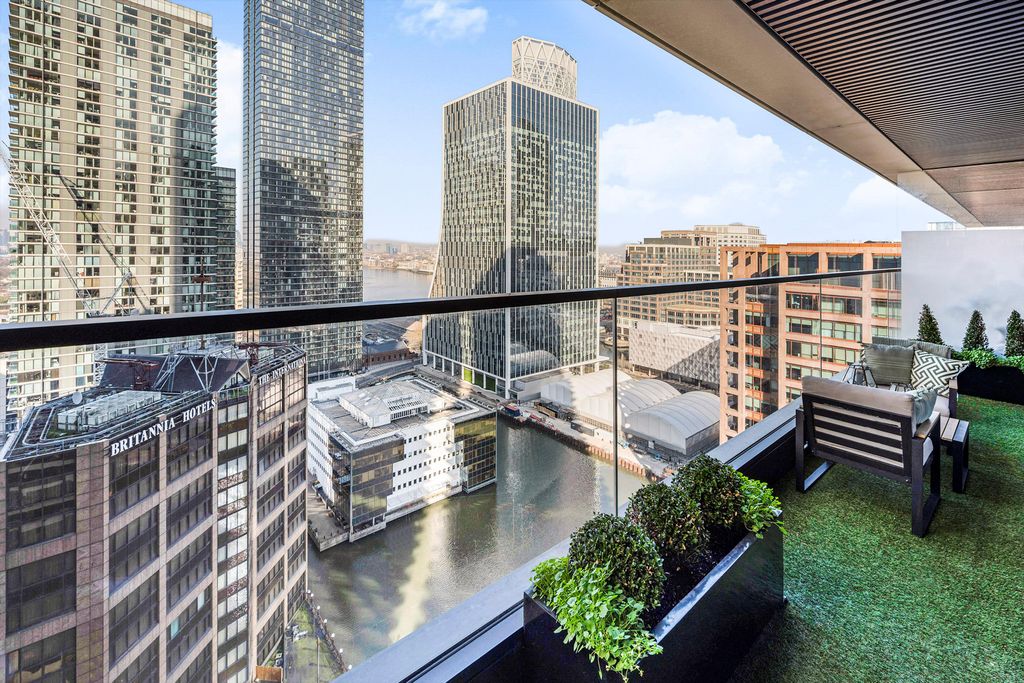 Property photo 2 of 9 Image