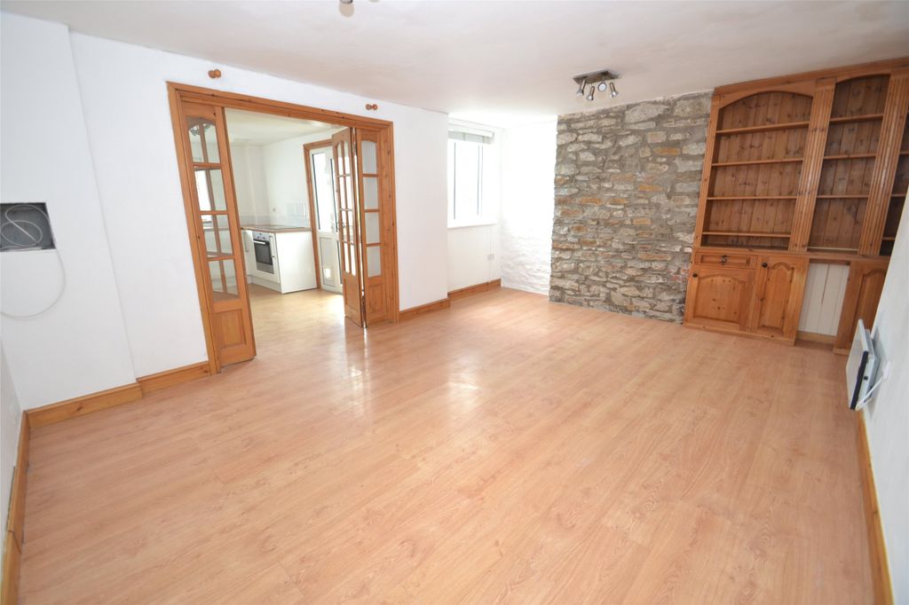 Property photo 1 of 6 Picture No. 02