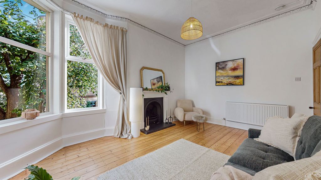 Property photo 3 of 29 12-Print-76 White Street Flat 0.2_18
