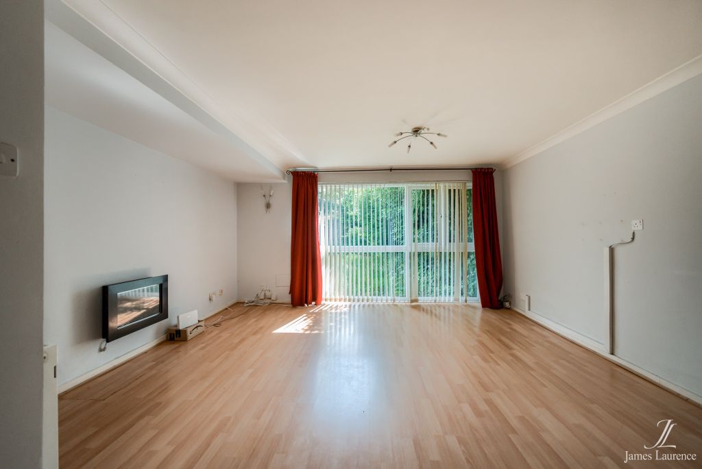 Property photo 3 of 17 Xt5A4013-Hdr(3)