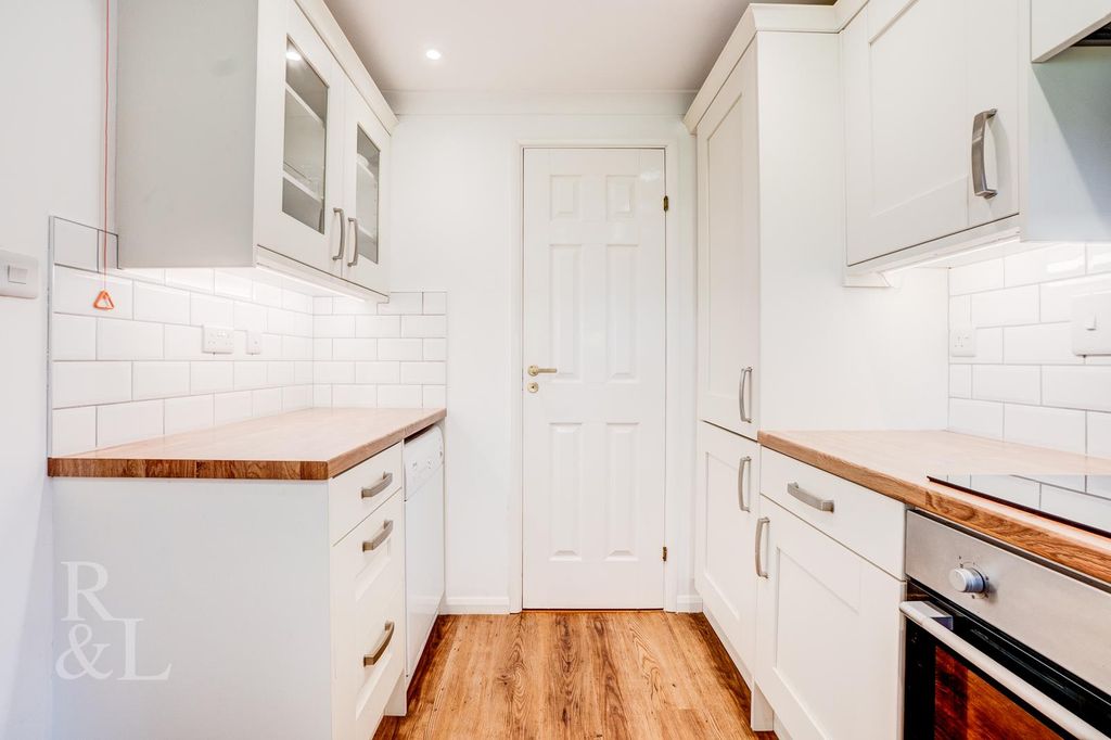 Property photo 3 of 13 B (12).Jpg