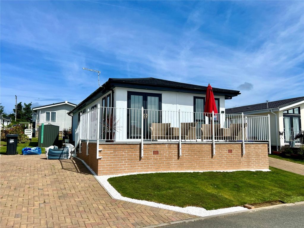 Property photo 1 of 16 Front &amp; Parking