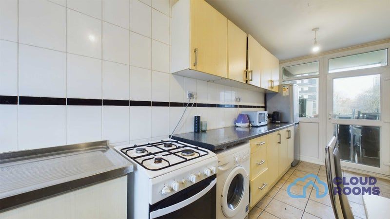 Property photo 2 of 4
