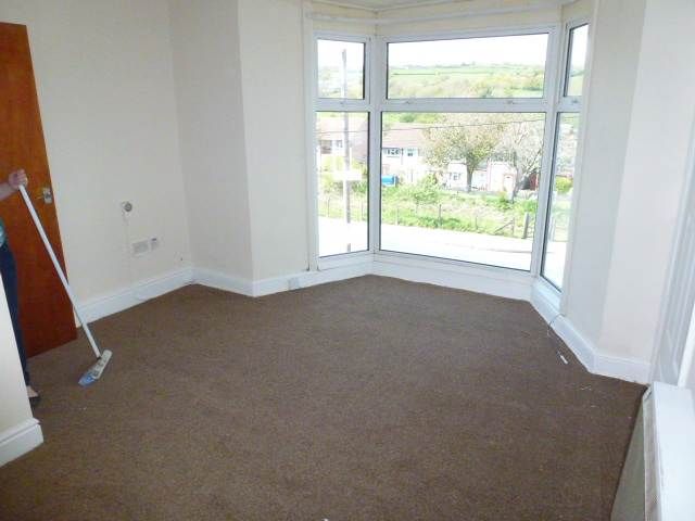 Property photo 2 of 5 Lounge