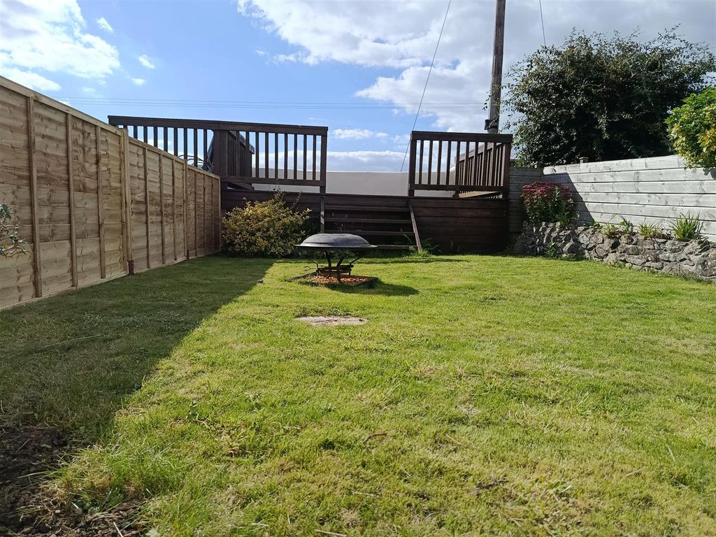 Property photo 2 of 28 New Garden.Jpg