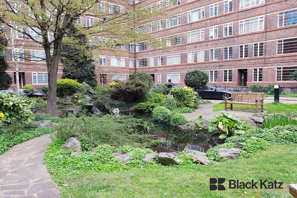 Property photo 2 of 8