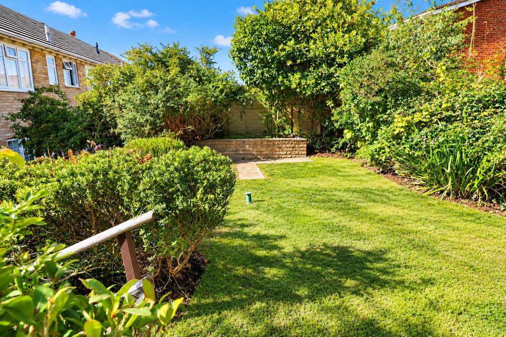 Property photo 3 of 15 36147d70-6c72-4F54-810B-2863Fb9F0F1F.Png