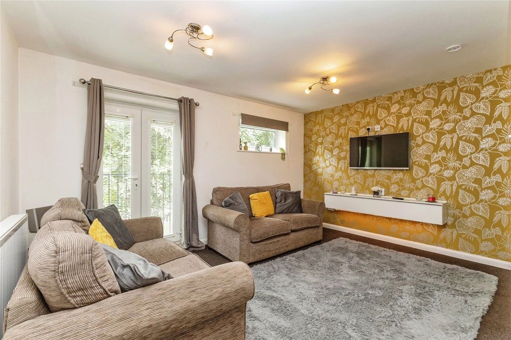 Property photo 2 of 16 Picture No. 16