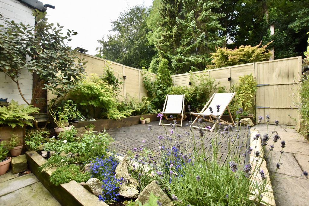 Property photo 2 of 18 Picture No. 04