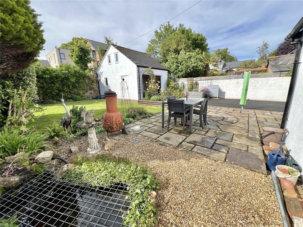 Additional image 19 of 4 bed detached house for saleFairfield Road, Blandford Forum, Dorset DT11