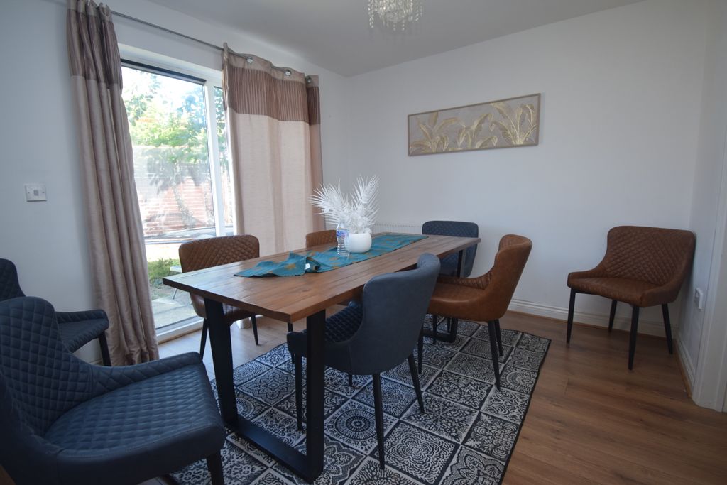 Property photo 3 of 11 New Dining Room