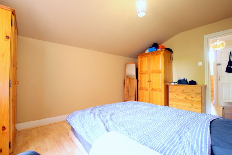 Property photo 3 of 8 3