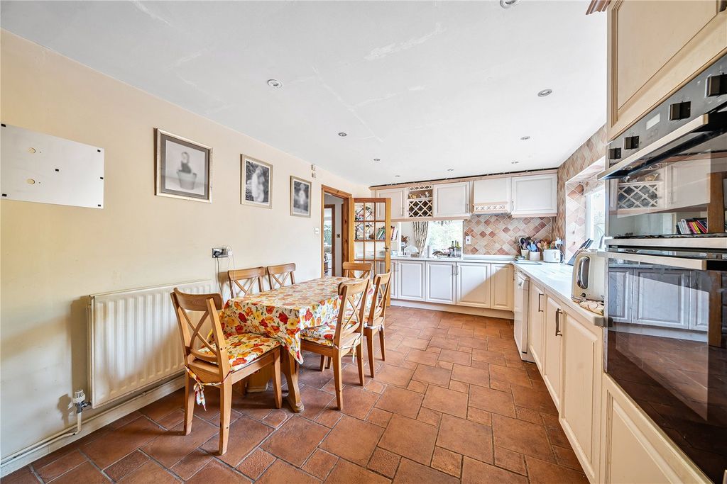 Property photo 3 of 16 Picture No. 06
