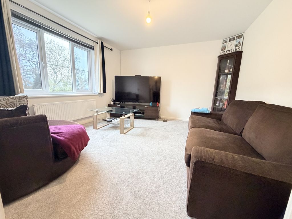 Property photo 2 of 15 Img_9057