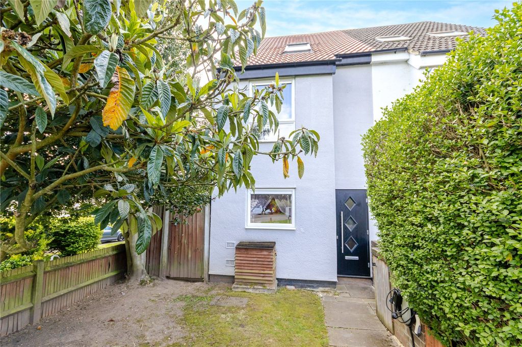 Property photo 1 of 17 Picture No. 01