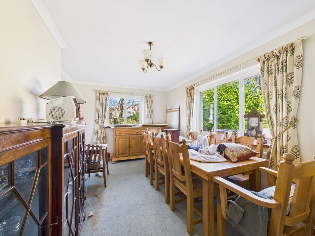 Property photo 2 of 24