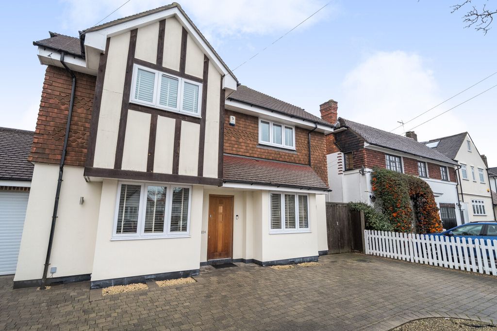 Property photo 1 of 29 1397239-28-69668E...