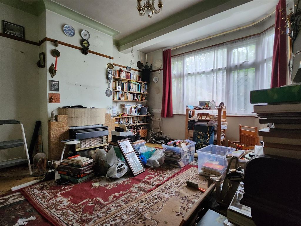 Property photo 2 of 10 R1.Jpg