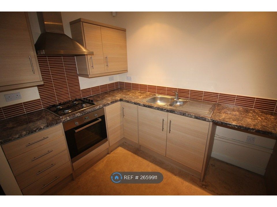 Property photo 2 of 8